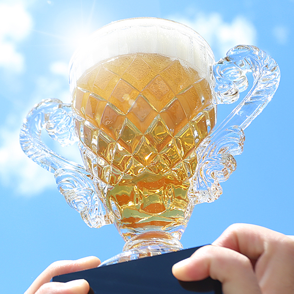 クリスタル トロフィー ビールジョッキ Mサイズ